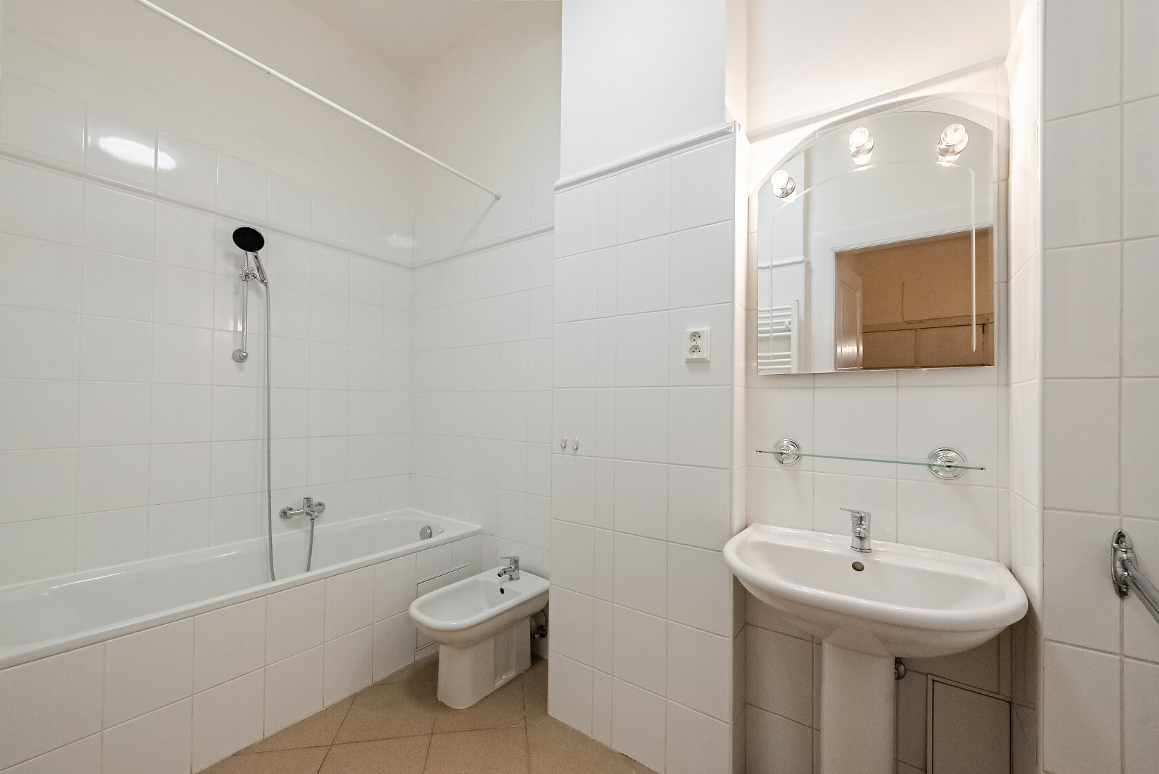 Slavojova, Nusle - Prague 2 | Rent, Apartment Two-bedroom (3+kk), 98 m²