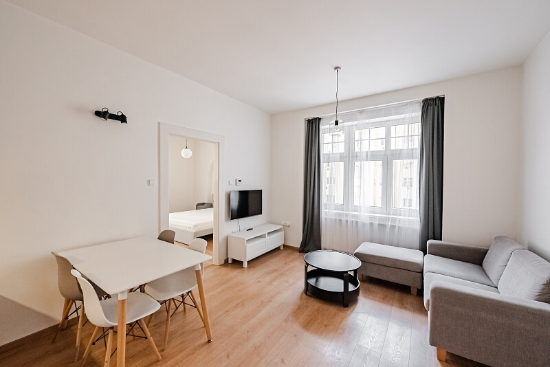 U Garáží, Holešovice - Prague 7 | Rent, Apartment One-bedroom (2+kk), 58 m²