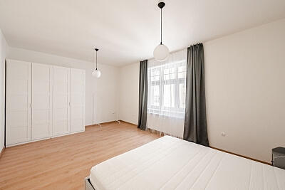 U Garáží, Holešovice - Prague 7 | Rent, Apartment One-bedroom (2+kk), 58 m²