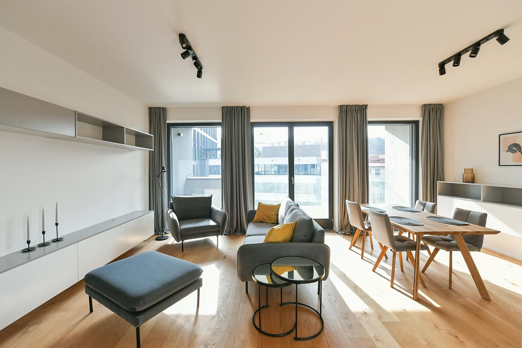 Grafická, Smíchov - Prague 5 | Rent, Apartment Two-bedroom (3+kk), 97 m²