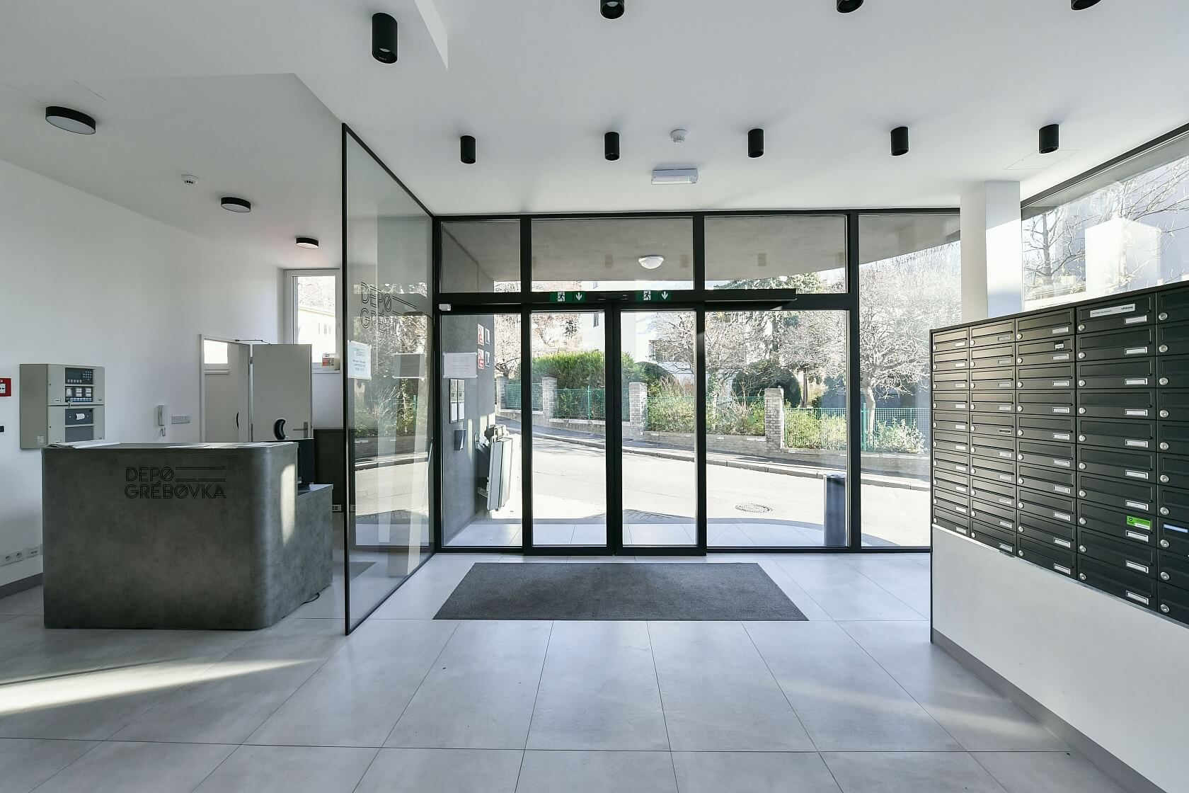 Perucká, Vinohrady - Prague 2 | Sale, Apartment Studio (1+kk), 25 m²