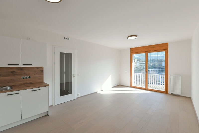Vorařská, Modřany - Prague 4 | Rent, Apartment One-bedroom (2+kk), 62 m²