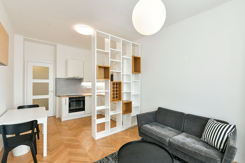Hradešínská, Vinohrady - Praha 10 | Pronájem, Byt 2+kk, 55 m²