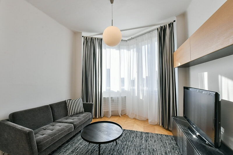 Hradešínská, Vinohrady - Praha 10 | Pronájem, Byt 2+kk, 55 m²