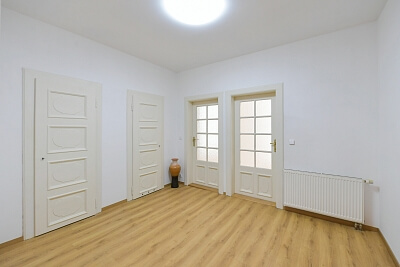Podskalská, Nové Město - Prague 2 | Rent, Apartment Two-bedroom (3+1), 120 m²