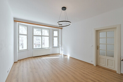 Podskalská, Nové Město - Prague 2 | Rent, Apartment Two-bedroom (3+1), 120 m²