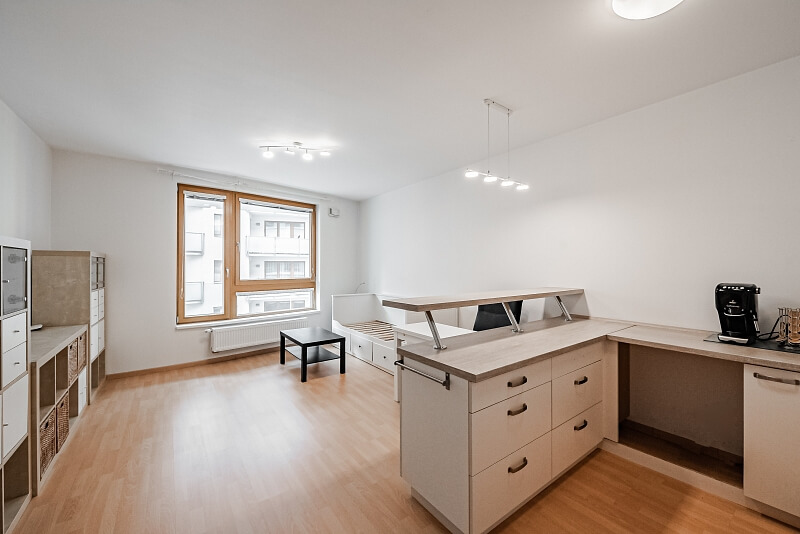Kurta Konráda, Libeň - Praha 9 | Prodej, Byt 1+kk, 39 m²