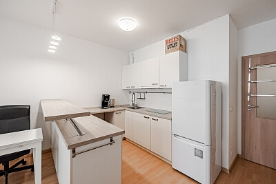 Kurta Konráda, Libeň - Praha 9 | Prodej, Byt 1+kk, 39 m²