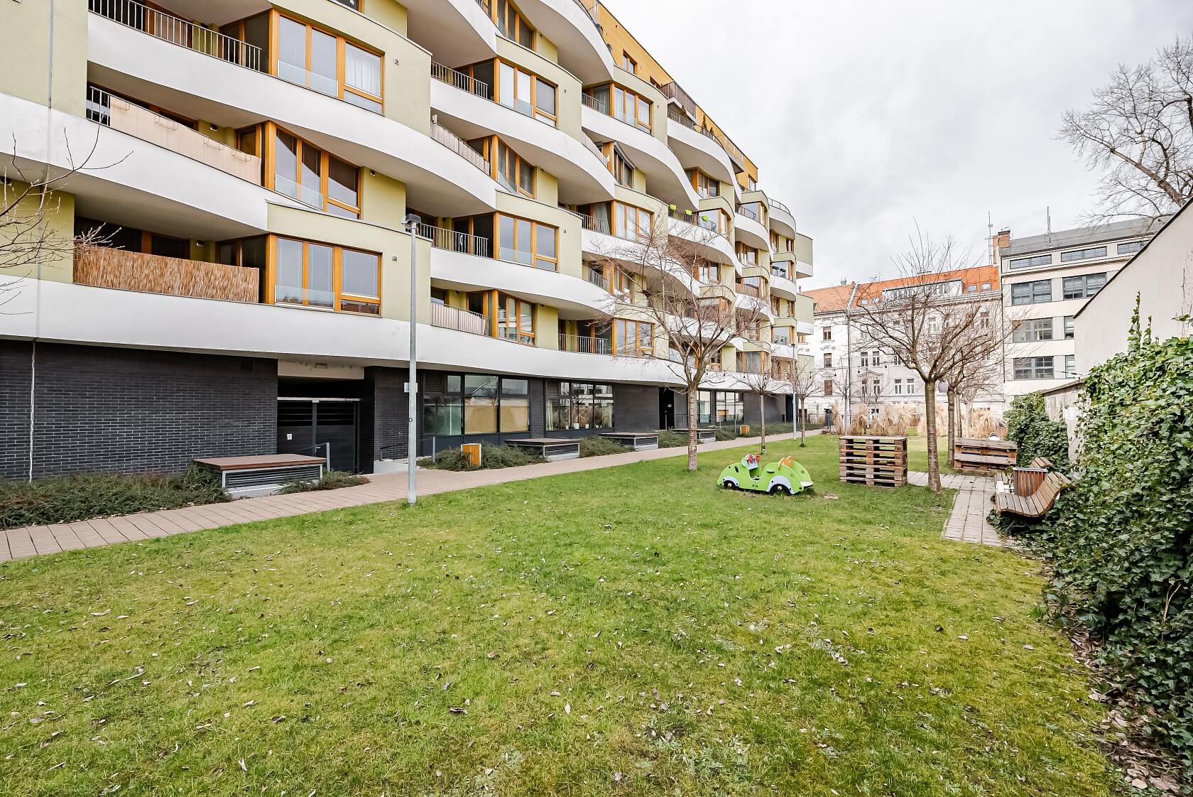 Kurta Konráda, Libeň - Praha 9 | Prodej, Byt 1+kk, 39 m²