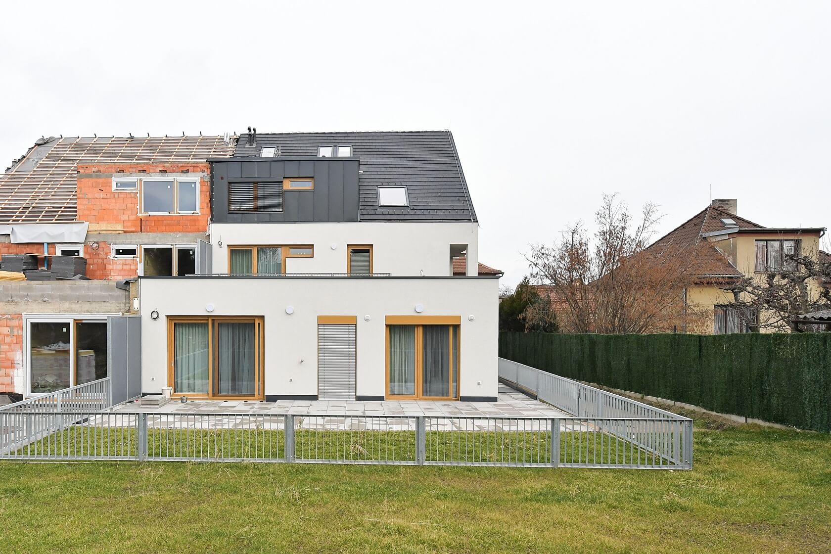 Třešňová, Hloubětín - Praha 9 | Pronájem, Byt 2+kk, 44 m²