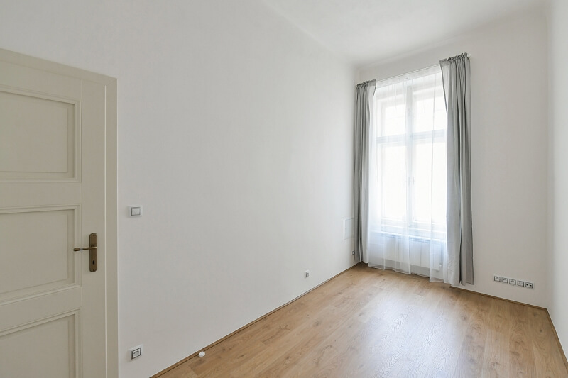 Revoluční, Nové Město - Praha 1 | Pronájem, Byt 2+kk, 63 m²