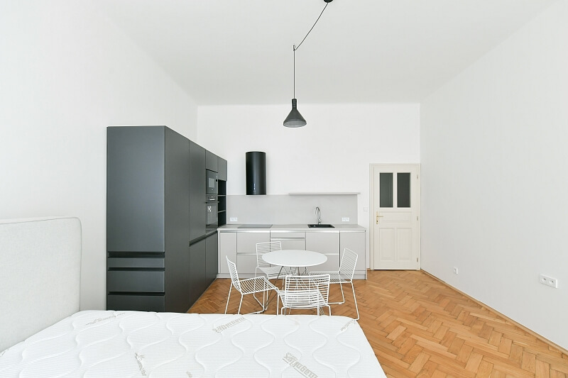 Šumavská, Vinohrady - Prague 2 | Rent, Apartment Studio (1+kk), 35 m²