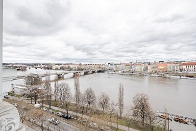 Janáčkovo nábřeží, Smíchov - Prague 5 | Rent, Apartment One-bedroom (2+kk), 101 m²