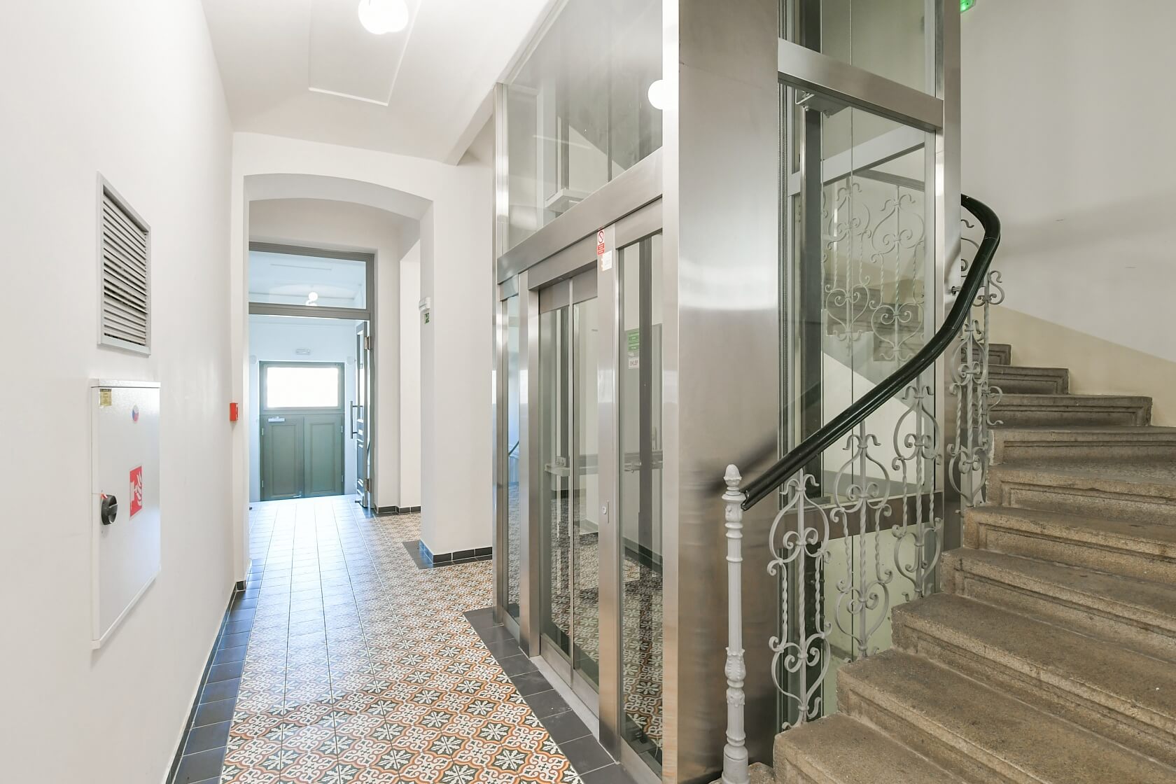 Žižkovo náměstí, Žižkov - Prague 3 | Rent, Apartment Two-bedroom (3+kk), 73 m²