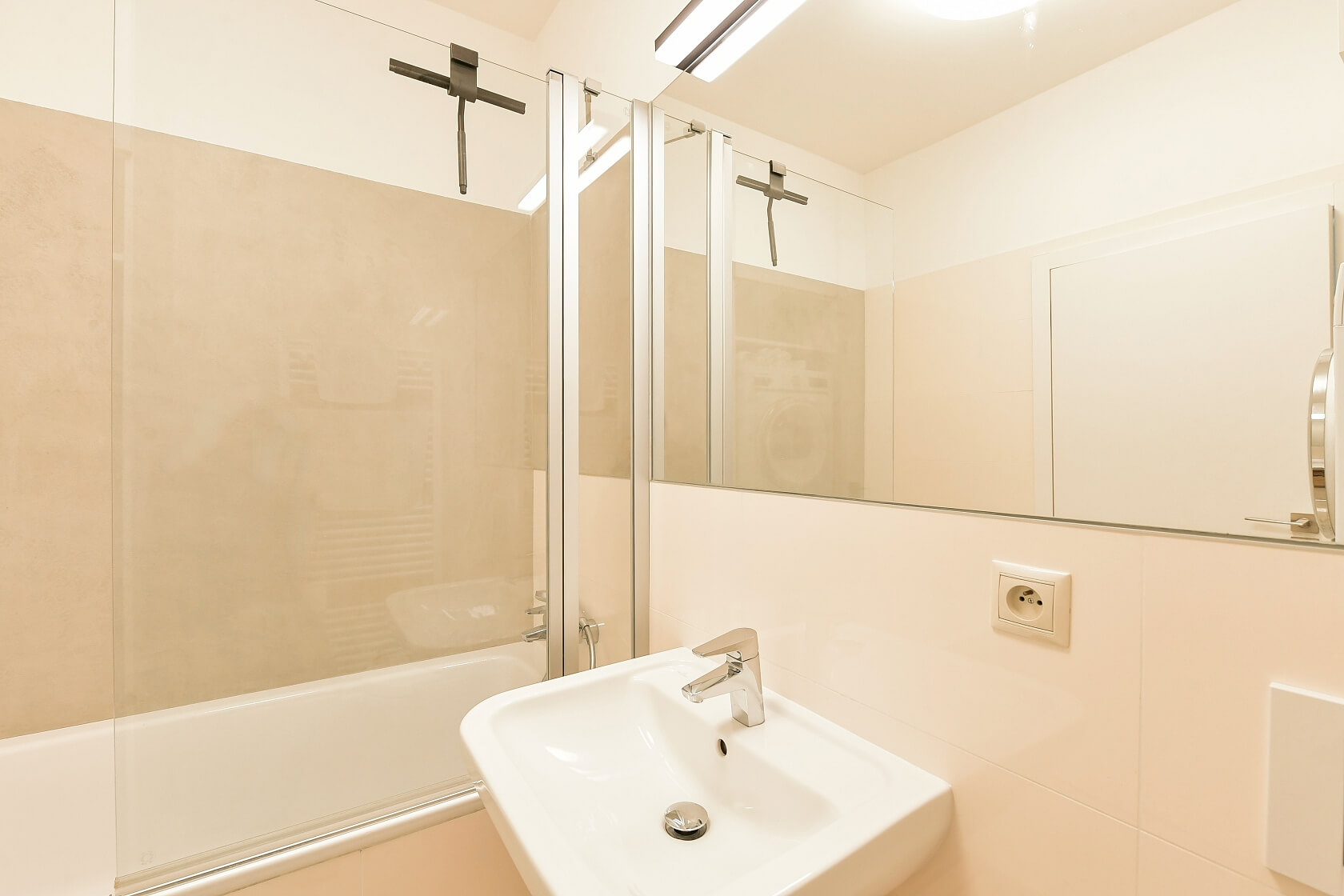 Žižkovo náměstí, Žižkov - Praha 3 | Pronájem, Byt 3+kk, 73 m²