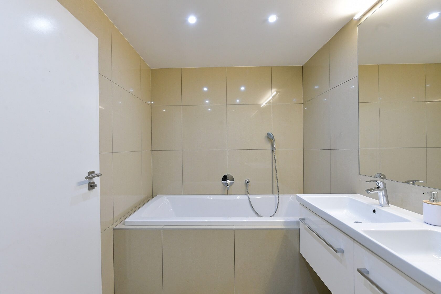 Branická, Braník - Prague 4 | Rent, Apartment Two-bedroom (3+kk), 195 m²