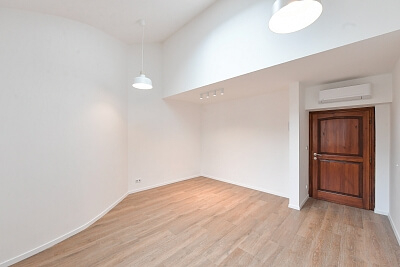 Bulharská, Vršovice - Prague 10 | Rent, Apartment Three-bedroom (4+kk), 158 m²