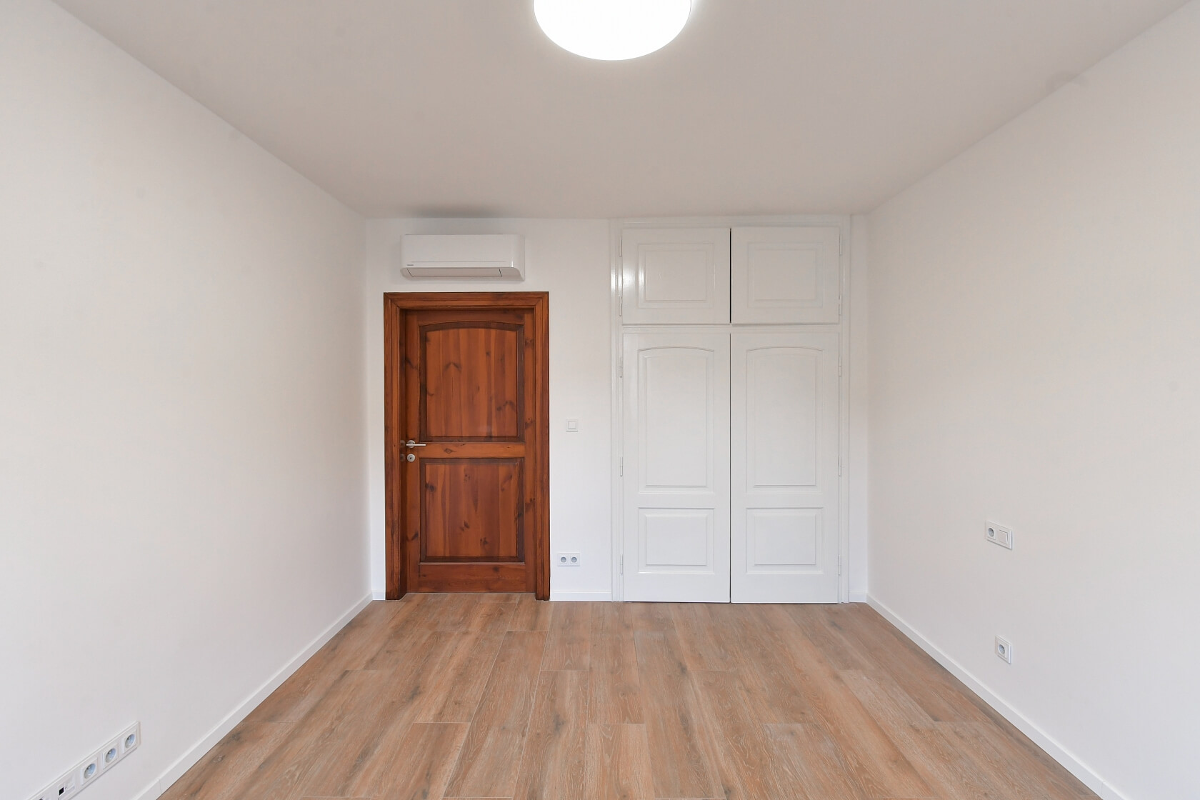 Bulharská, Vršovice - Prague 10 | Rent, Apartment Three-bedroom (4+kk), 158 m²