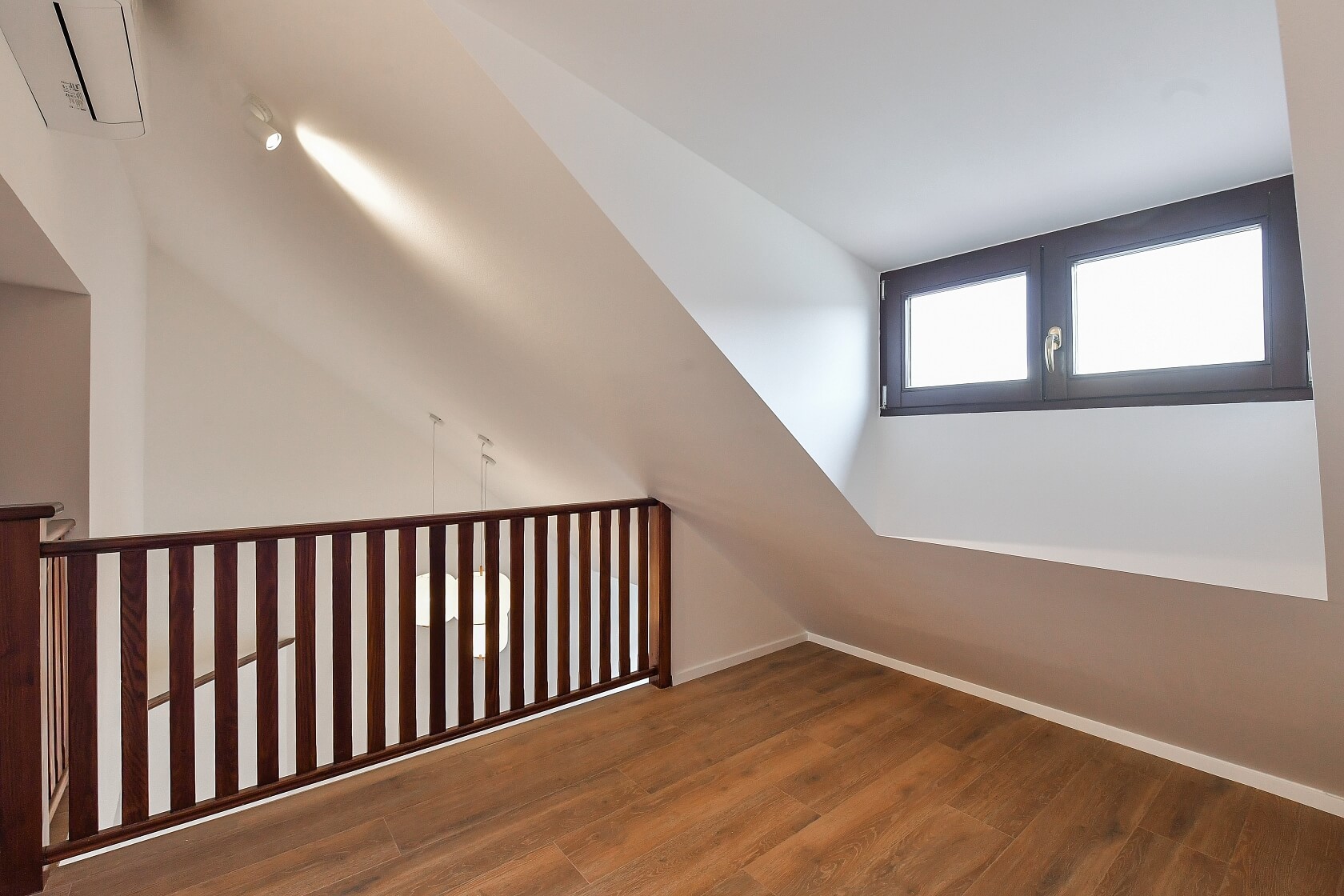 Bulharská, Vršovice - Praha 10 | Pronájem, Byt 4+kk, 158 m²