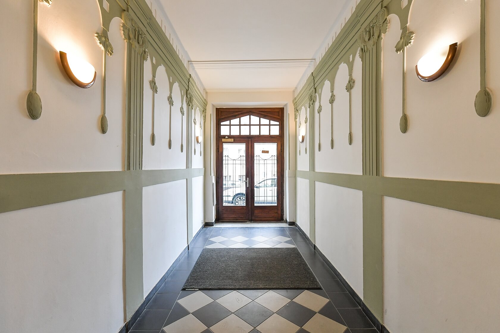 Bulharská, Vršovice - Prague 10 | Rent, Apartment Three-bedroom (4+kk), 158 m²