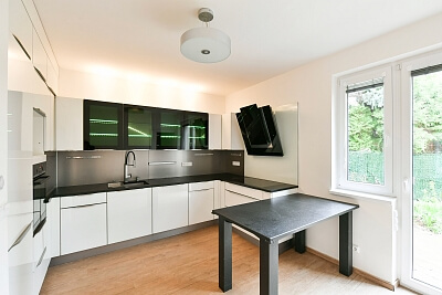 Na Vackově, Žižkov - Prague 3 | Rent, House Four-bedroom (5+1), 189 m²