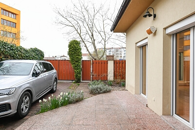 Na Vackově, Žižkov - Praha 3 | Pronájem, Rodinný dům 5+1, 189 m²