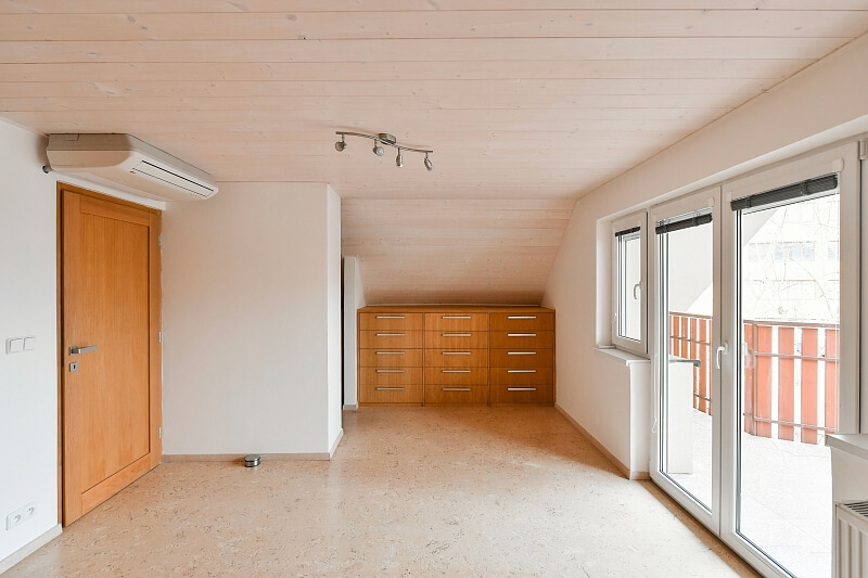 Na Vackově, Žižkov - Prague 3 | Rent, House Four-bedroom (5+1), 189 m²