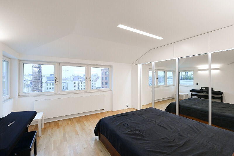 Na Maninách, Holešovice - Prague 7 | Rent, Apartment Two-bedroom (3+kk), 83 m²