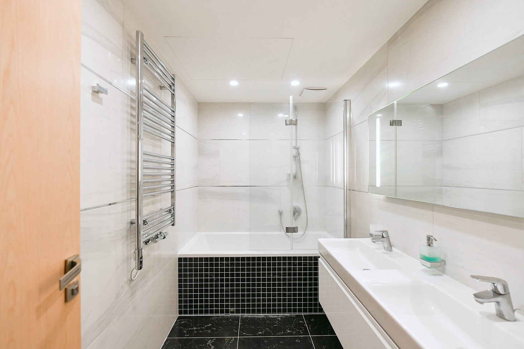 Rubešova, Vinohrady - Praha 2 | Pronájem, Byt 2+kk, 86 m²