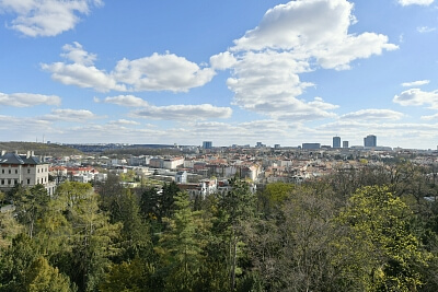 U Havlíčkových sadů, Vinohrady - Prague 2 | Rent, Apartment One-bedroom (2+kk), 77 m²