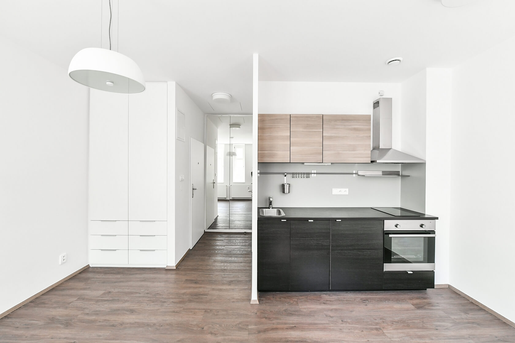 Lucemburská, Vinohrady - Praha 3 | Pronájem, Byt 1+kk, 30 m²