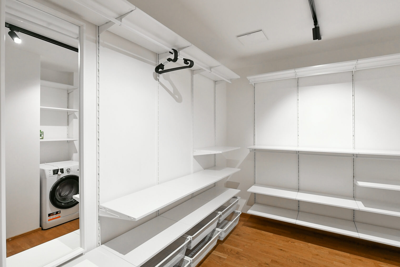 Pernerova, Karlín - Prague 8 | Rent, Apartment One-bedroom (2+kk), 77 m²