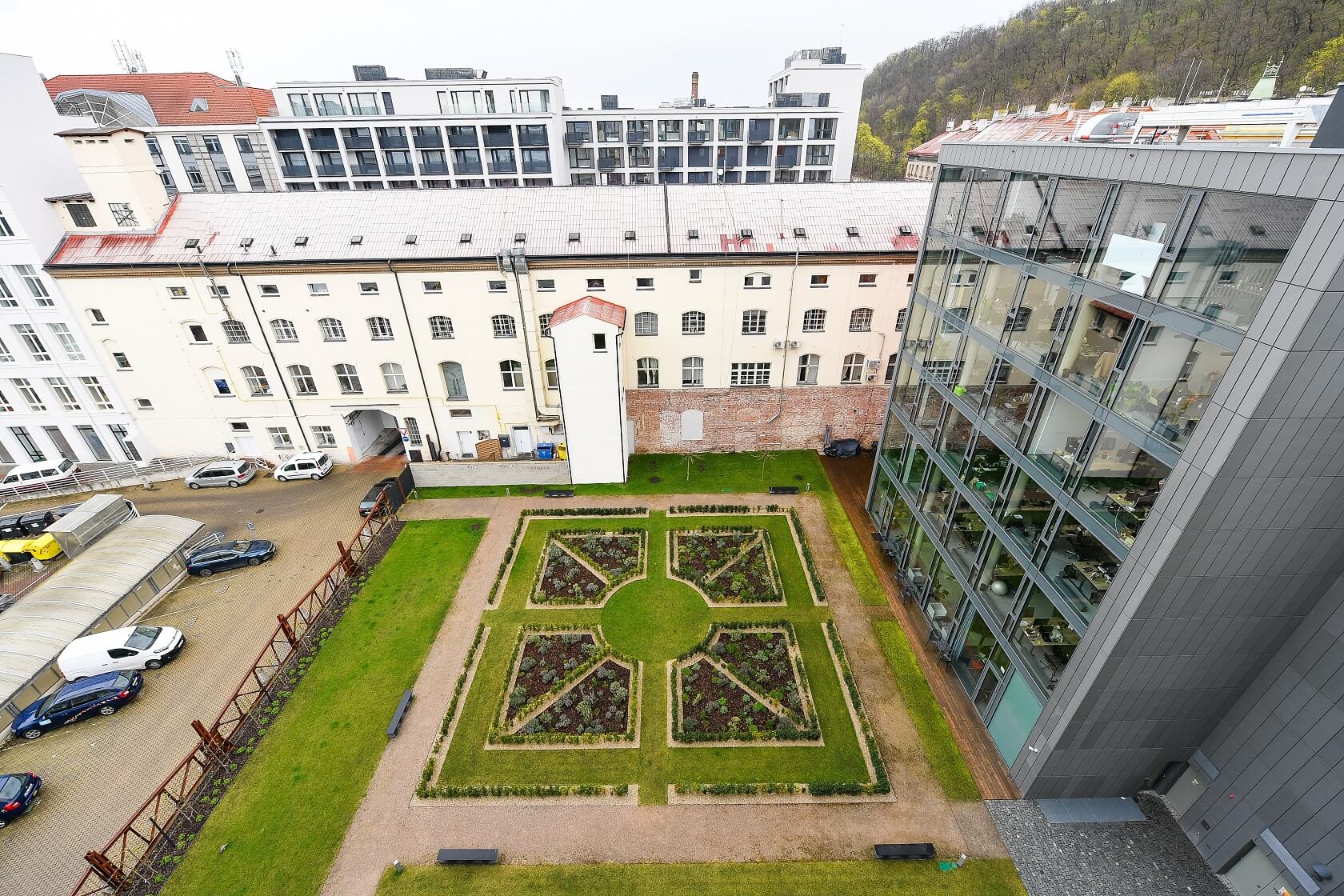 Pernerova, Karlín - Praha 8 | Pronájem, Byt 2+kk, 77 m²