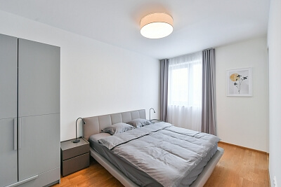 Pernerova, Karlín - Prague 8 | Rent, Apartment One-bedroom (2+kk), 77 m²