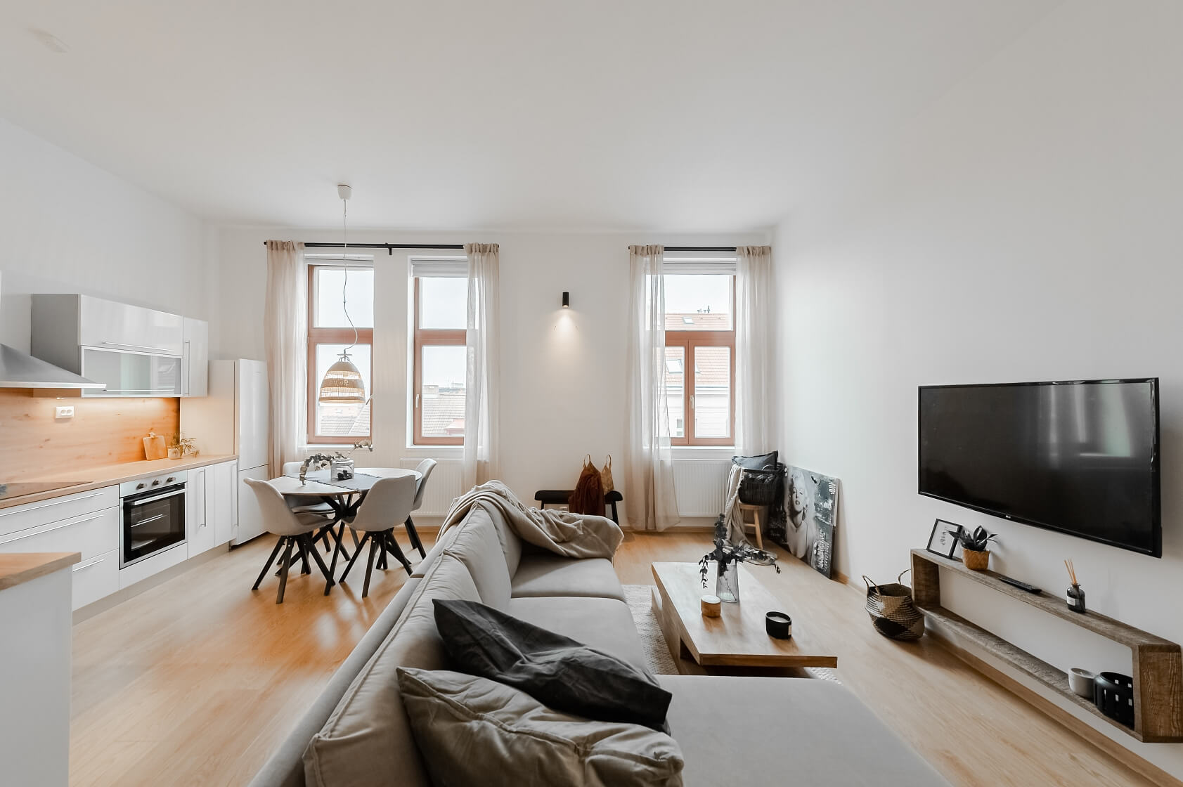 U Santošky, Smíchov - Prague 5 | Rent, Apartment Two-bedroom (3+kk), 83 m²