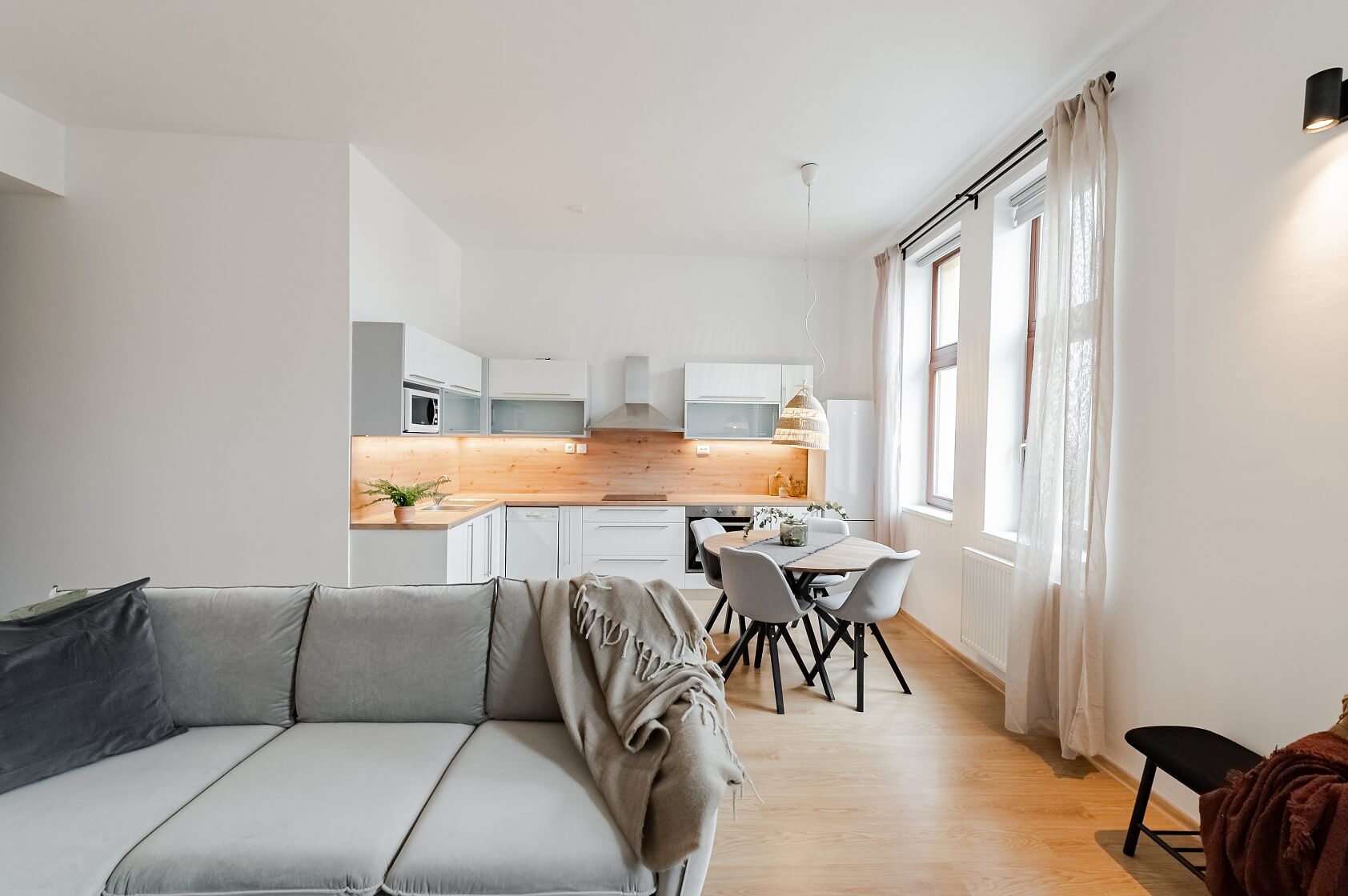 U Santošky, Smíchov - Prague 5 | Rent, Apartment Two-bedroom (3+kk), 83 m²