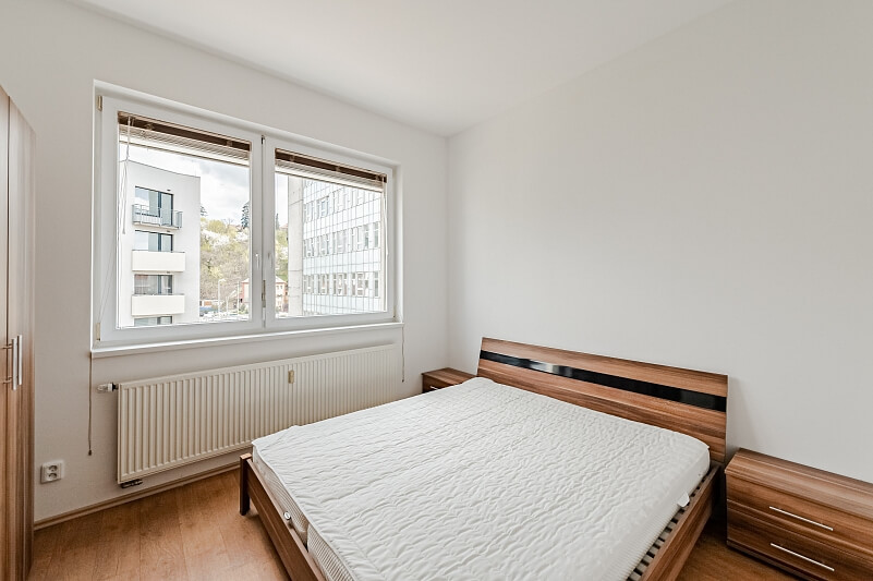 Pískařská, Modřany - Prague 4 | Rent, Apartment Two-bedroom (3+kk), 77 m²