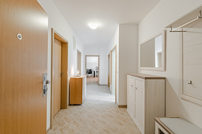 Pískařská, Modřany - Prague 4 | Rent, Apartment Two-bedroom (3+kk), 77 m²