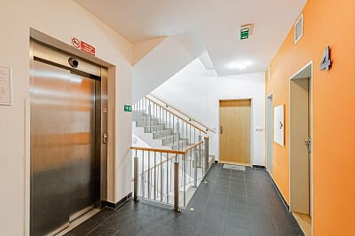 Pískařská, Modřany - Prague 4 | Rent, Apartment Two-bedroom (3+kk), 77 m²