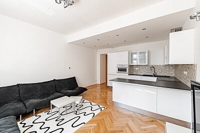 Farského, Holešovice - Prague 7 | Rent, Apartment One-bedroom (2+kk), 52 m²