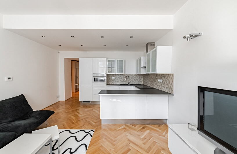 Farského, Holešovice - Prague 7 | Rent, Apartment One-bedroom (2+kk), 52 m²