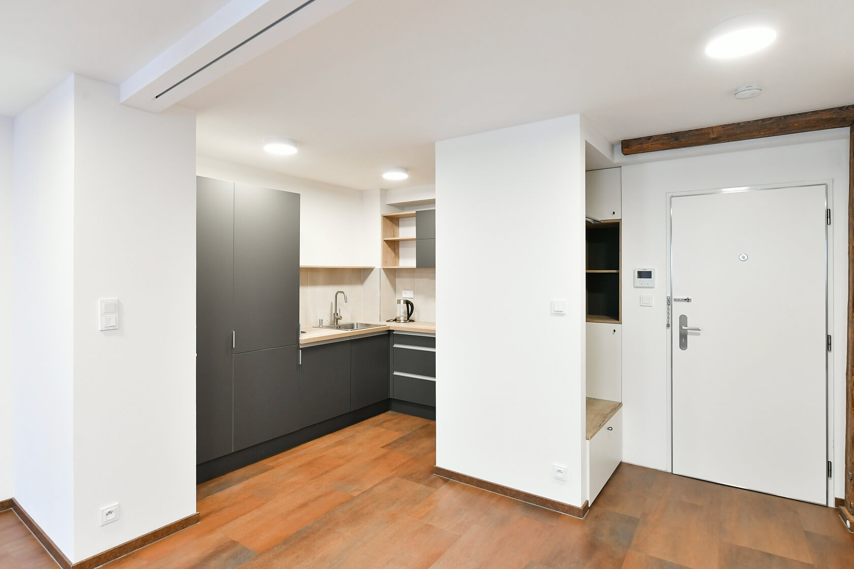 Spálená, Nové Město - Praha 1 | Pronájem, Byt 2+kk, 69 m²