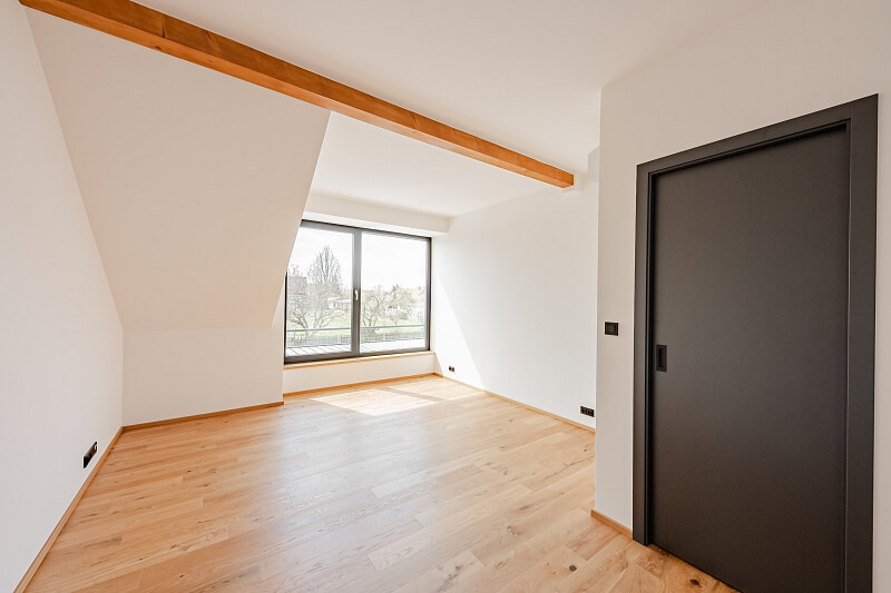Dubová, Nový Vestec - Praha-východ | Sale, House Four-bedroom (5+kk), 209 m²