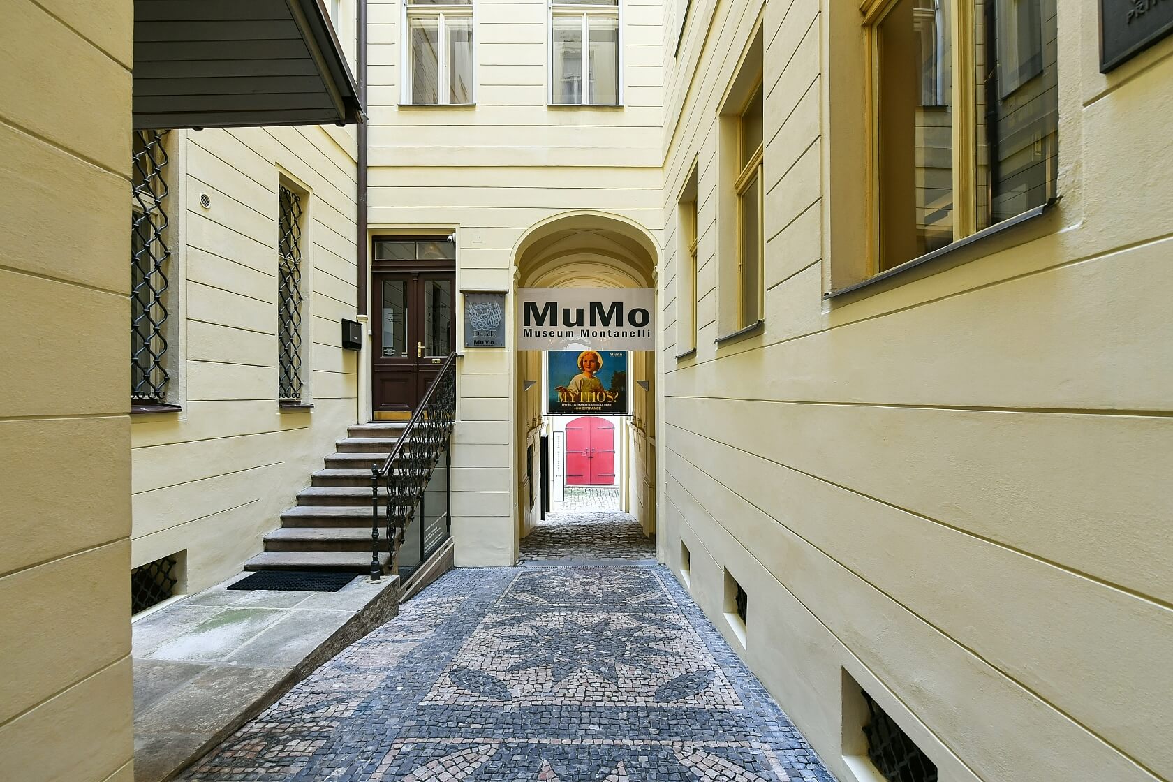 Nerudova, Malá Strana - Praha 1 | Pronájem, Byt 2+1, 98 m²