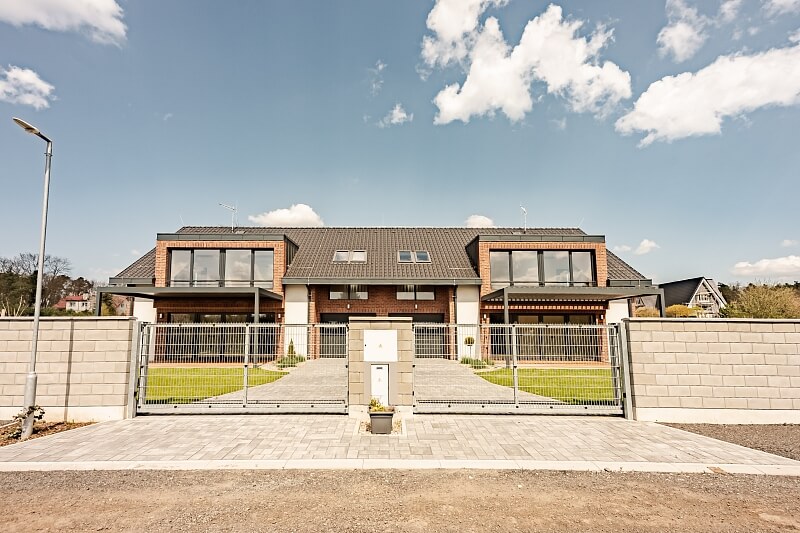 Dubová, Nový Vestec - Praha-východ | Sale, House Four-bedroom (5+kk), 209 m²