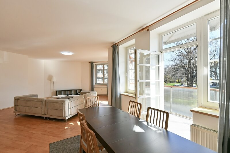 Na Okraji, Veleslavín - Prague 6 | Sale, Apartment Three-bedroom (4+kk), 202 m²
