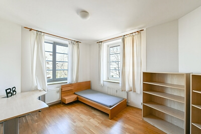 Na Okraji, Veleslavín - Prague 6 | Sale, Apartment Three-bedroom (4+kk), 202 m²