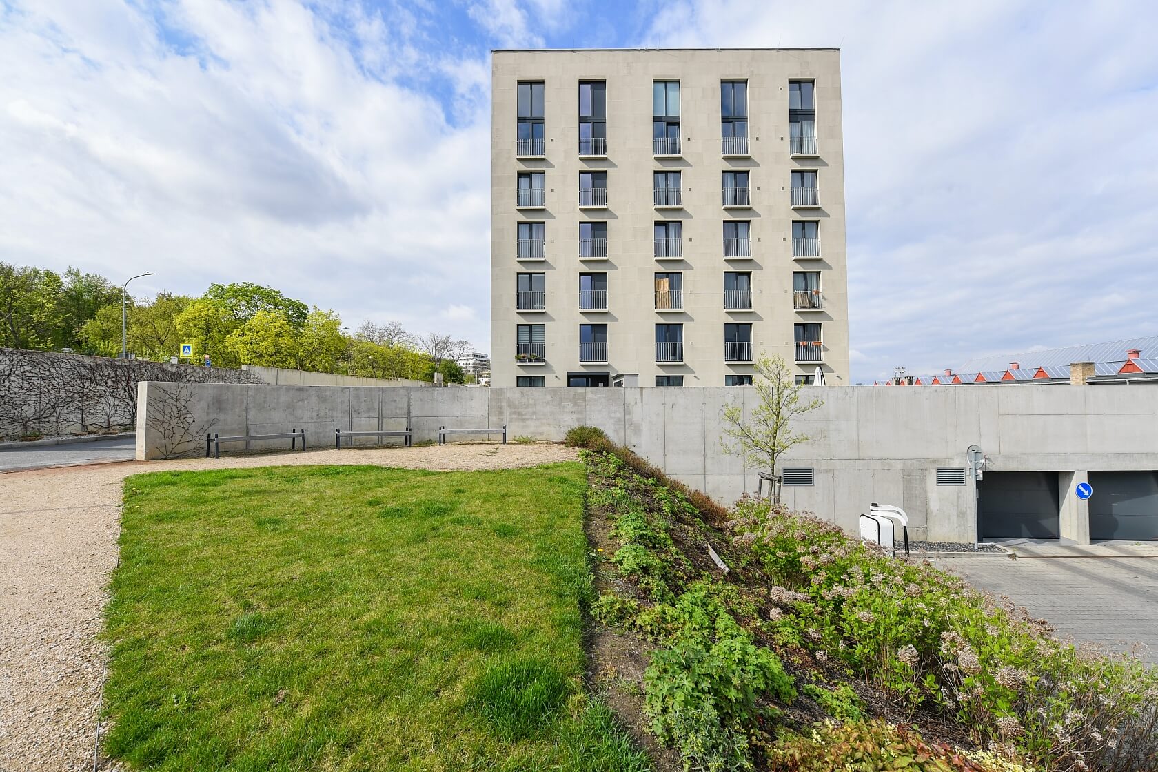 Novovysočanská, Libeň - Praha 9 | Pronájem, Byt 2+kk, 77 m²