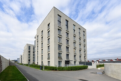 Novovysočanská, Libeň - Prague 9 | Rent, Apartment One-bedroom (2+kk), 77 m²