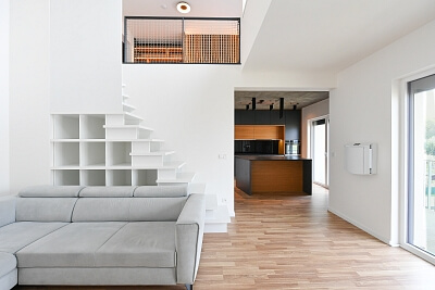 Novovysočanská, Libeň - Praha 9 | Pronájem, Byt 2+kk, 77 m²